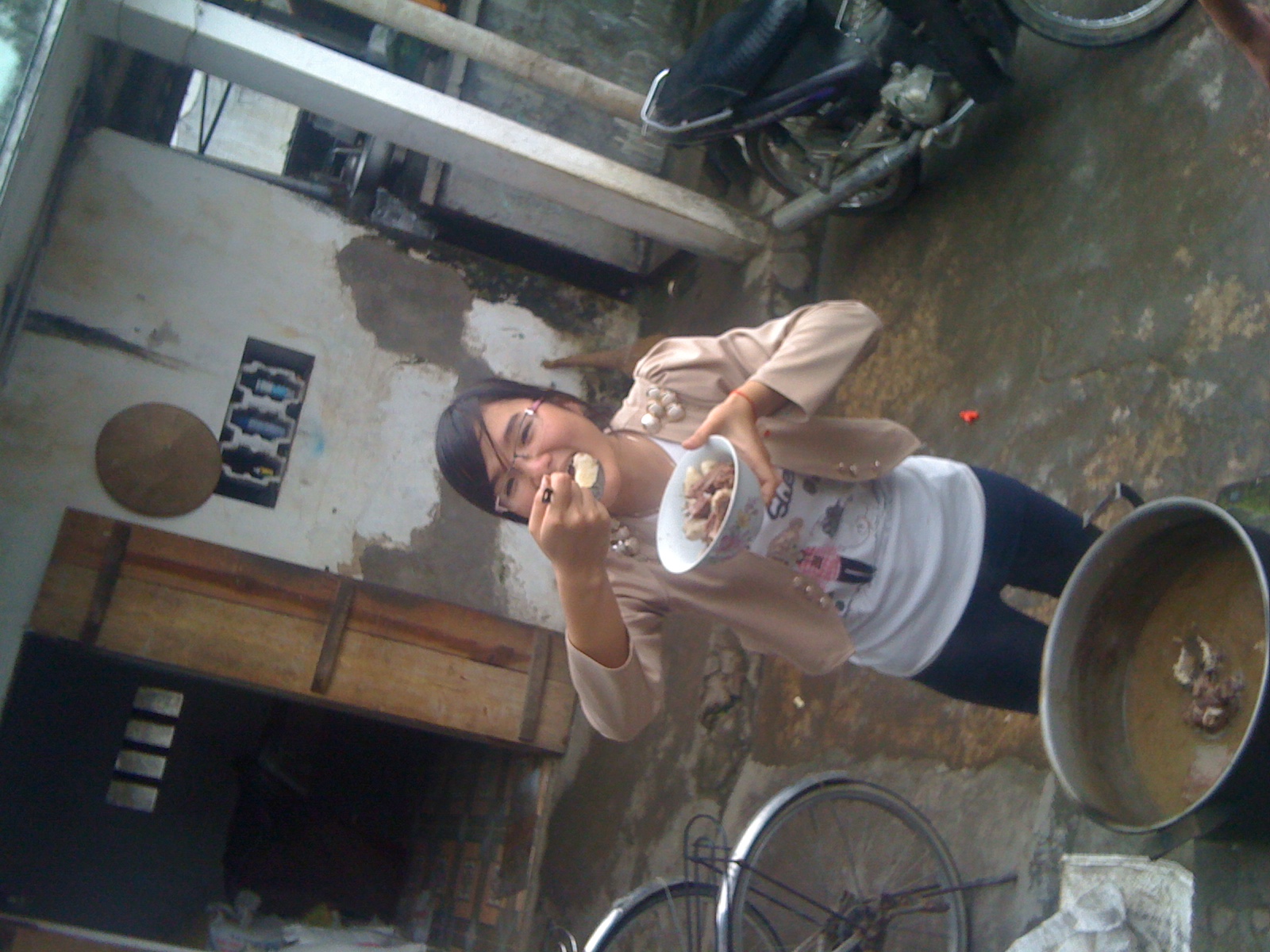 LOP 12A THPT TA UYEN 4
